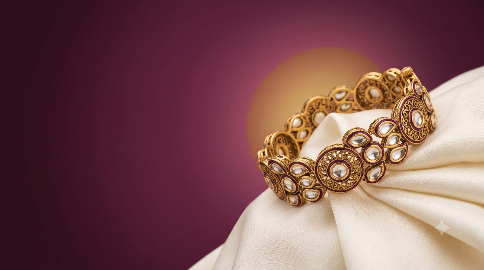 Jewellery showcase